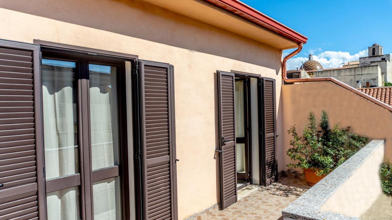 Sa Domu Downtown - Pms Casevacanze Olbia Eksteriør billede